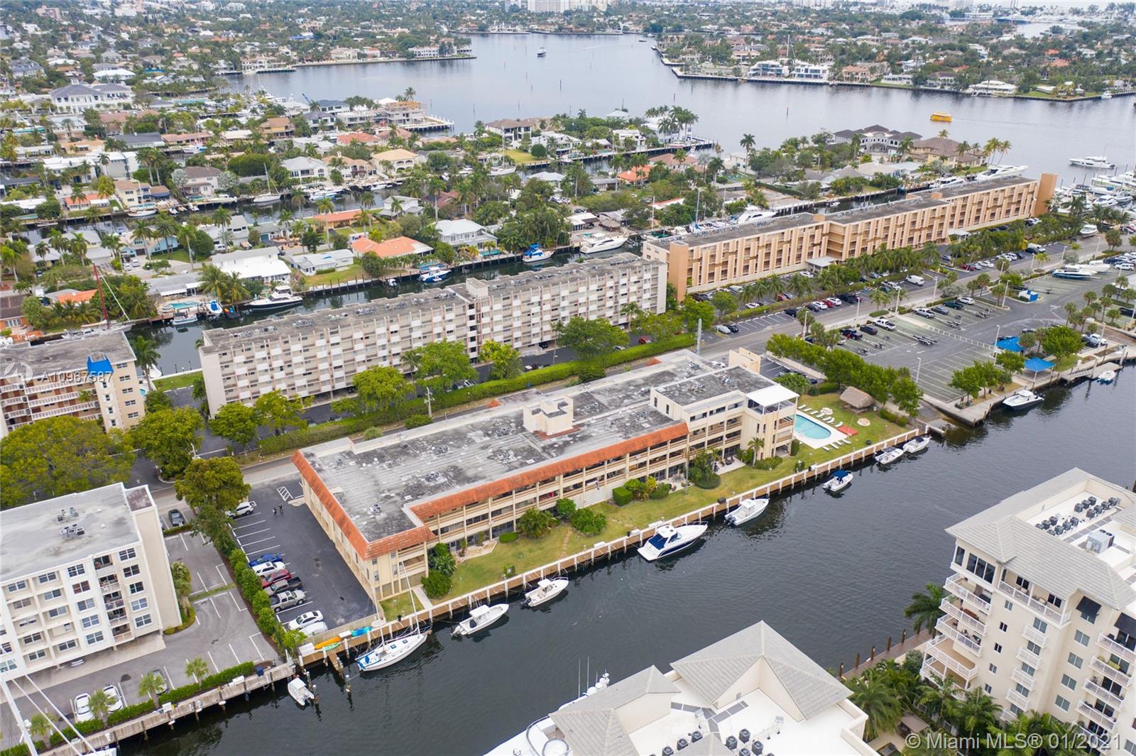 Fort Lauderdale, FL 33316,1700 SE 15th St #212