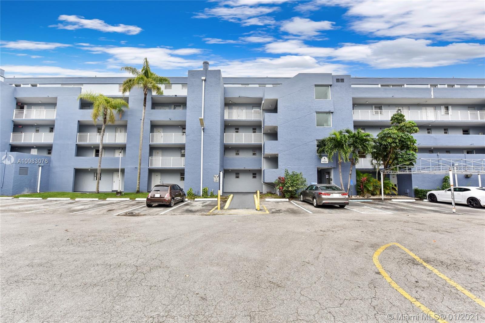 9351 Fontainebleau Blvd #B211, Miami, FL 33172