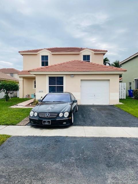 18570 NW 22nd Ct, Pembroke Pines, FL 33029