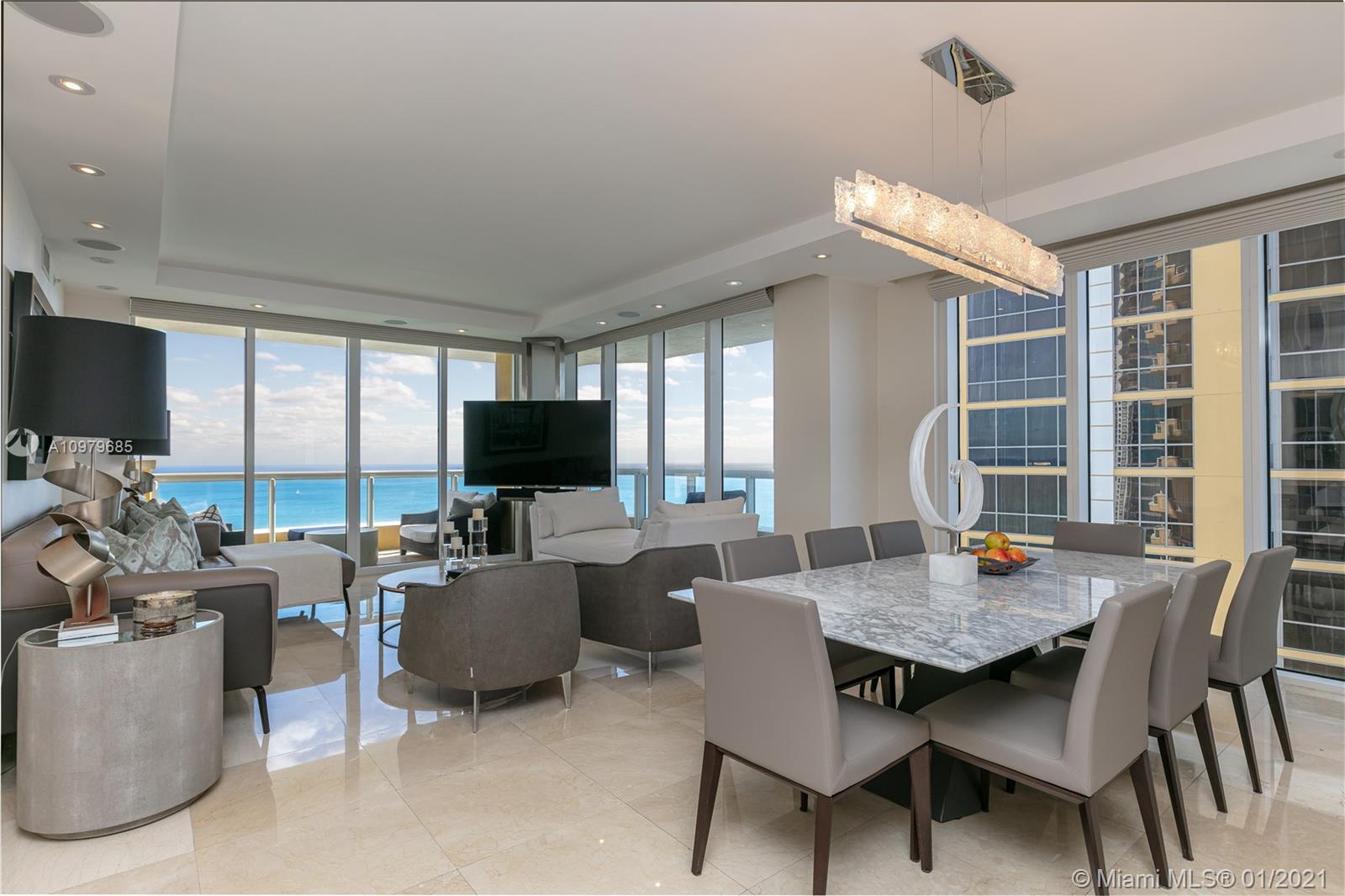 Sunny Isles Beach, FL 33160,17875 Collins Ave #3506