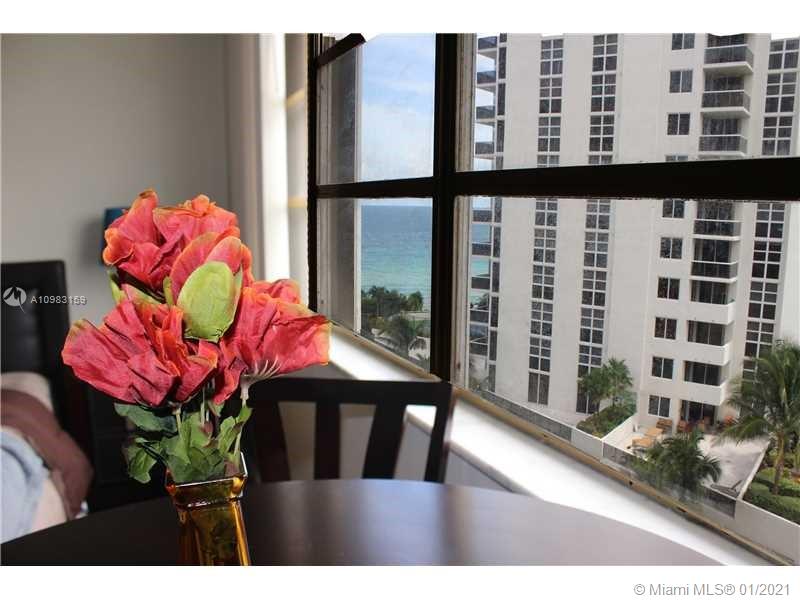 Sunny Isles Beach, FL 33160,19201 Collins Ave #642