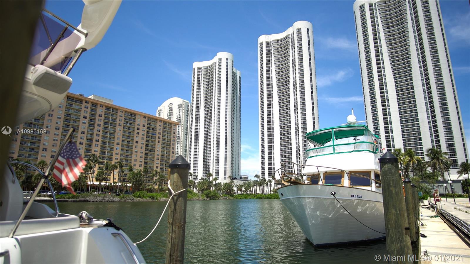 Sunny Isles Beach, FL 33160,100 Bayview Dr #219