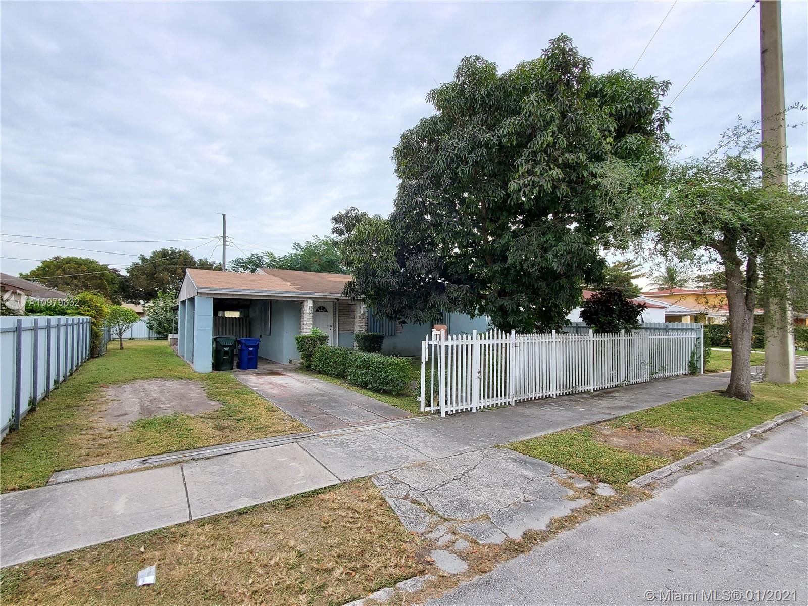 6411 SW 57th Pl, South Miami, FL 33143