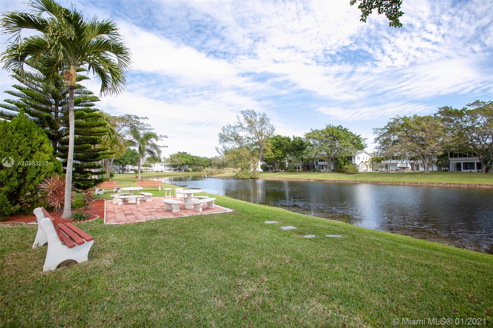 Deerfield Beach, FL 33442,38 Tilford B #38