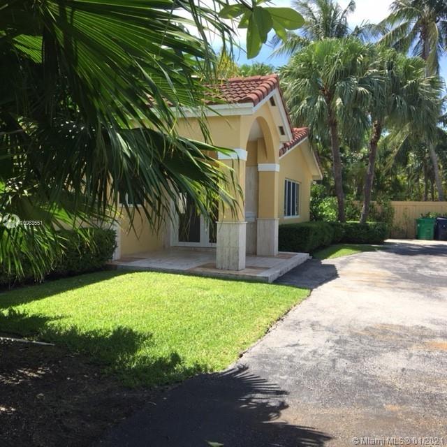 Key Biscayne, FL 33149,310 Cypress Dr