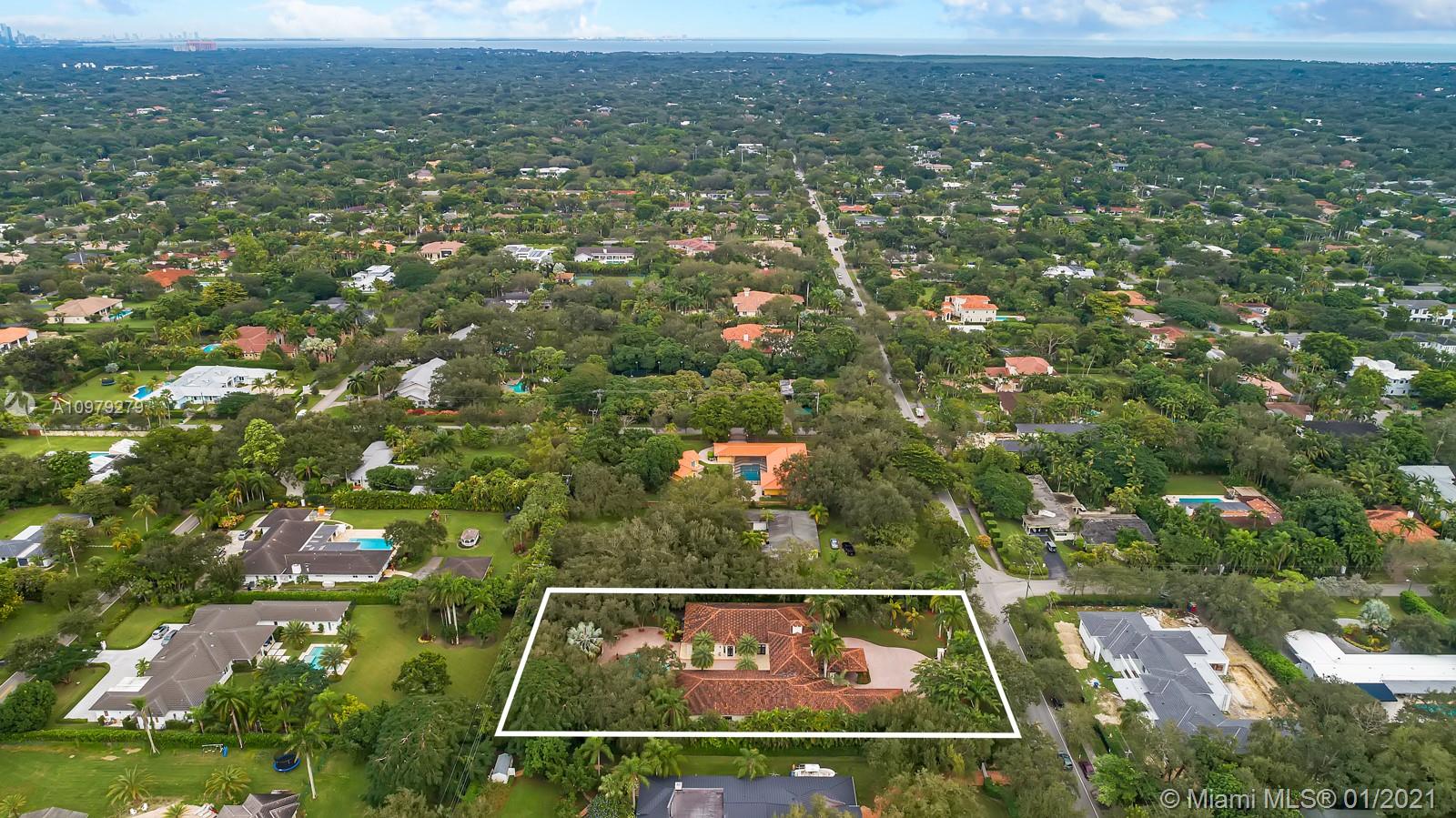 Pinecrest, FL 33156,7405 SW 104th St