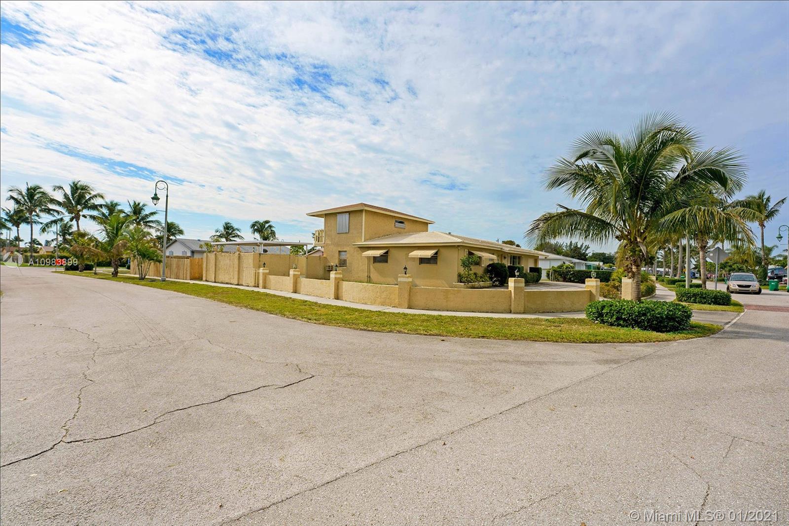 Riviera Beach, FL 33404,301 W 22nd St