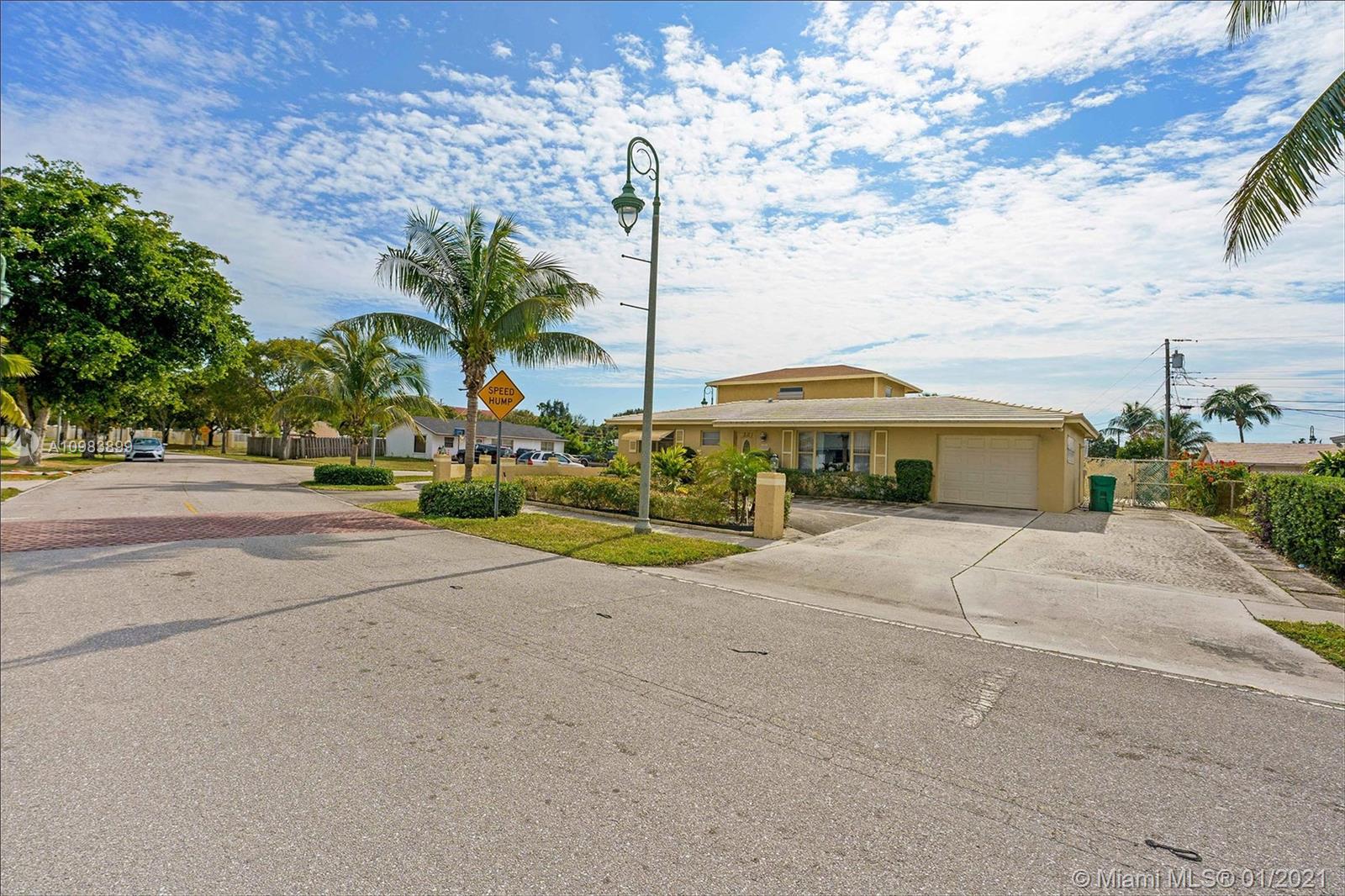 Riviera Beach, FL 33404,301 W 22nd St