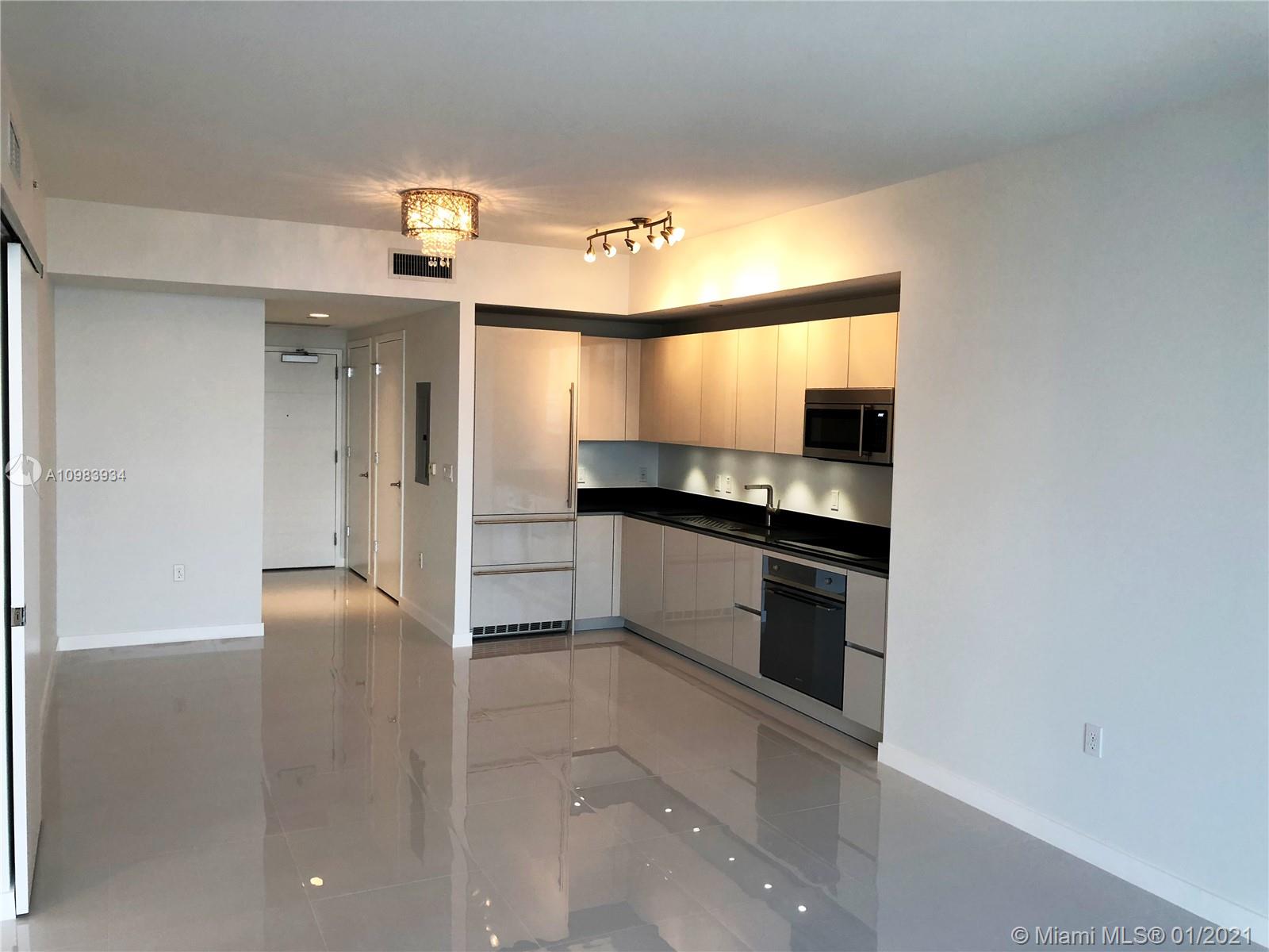 Miami, FL 33131,1010 Brickell Avenue #4608