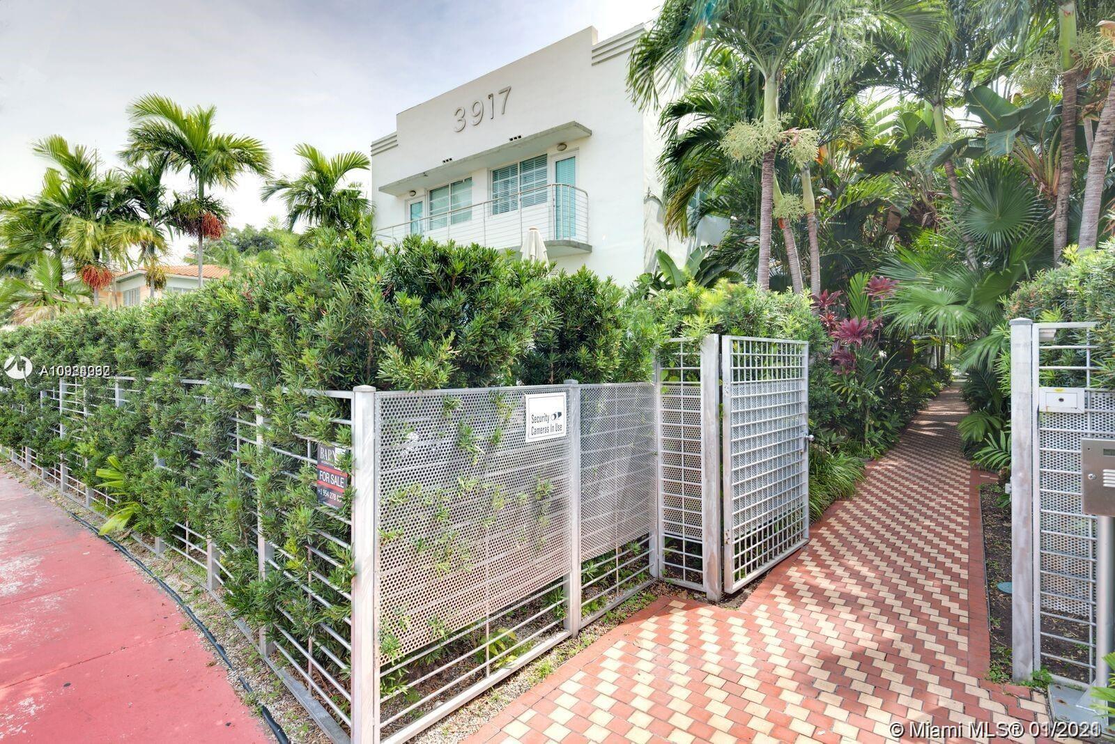 Miami Beach, FL 33140,3915 N Meridian Ave #202