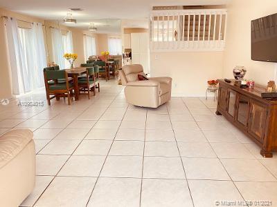 Hialeah, FL 33015,18654 NW 79th Ct