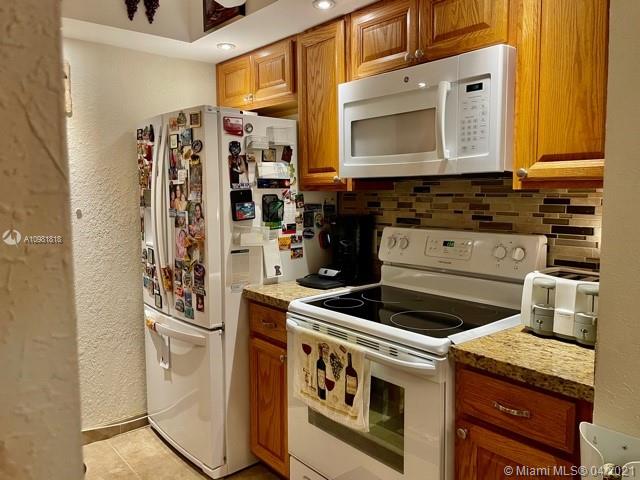 Pembroke Pines, FL 33027,13475 SW 9th St #312A