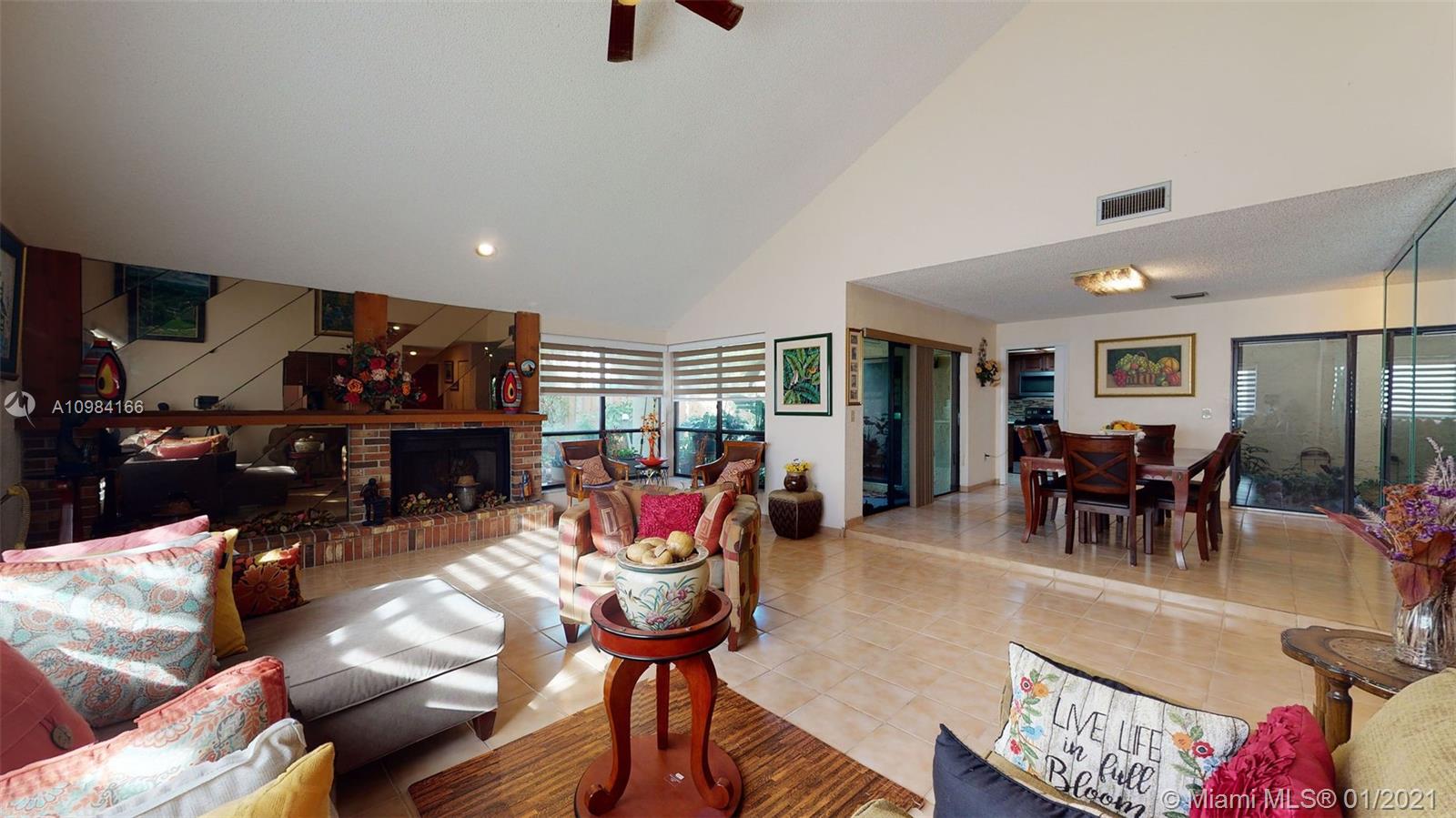 Miami, FL 33196,8905 SW 150th Place Cir