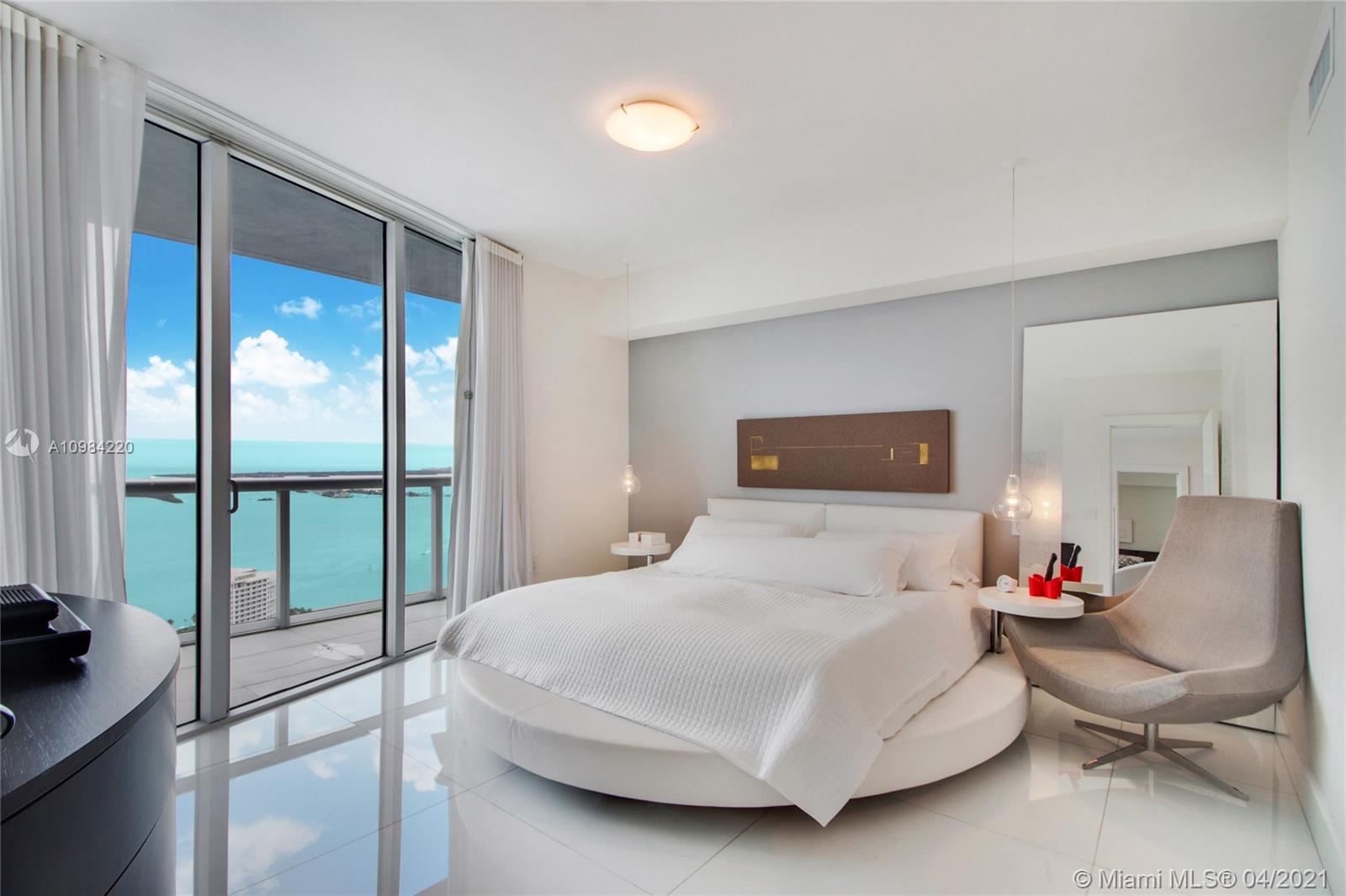 Miami, FL 33131,465 Brickell Ave #4603