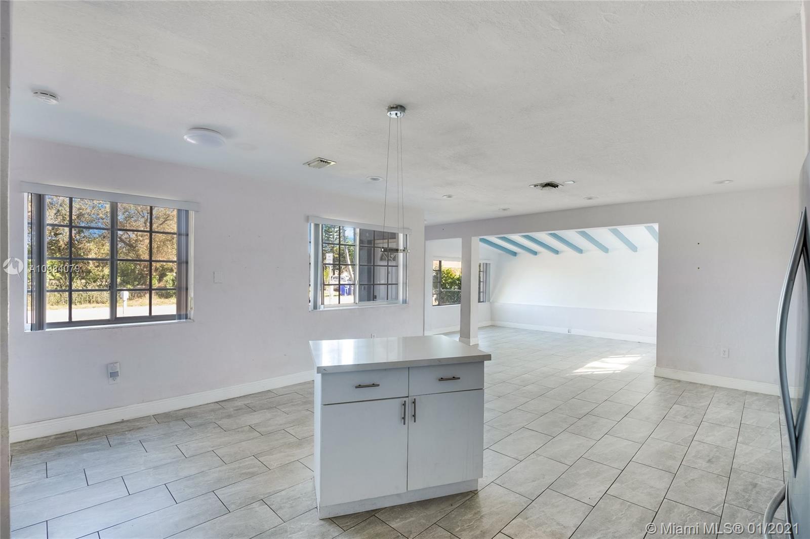 Hollywood, FL 33024,7550 Atlanta St