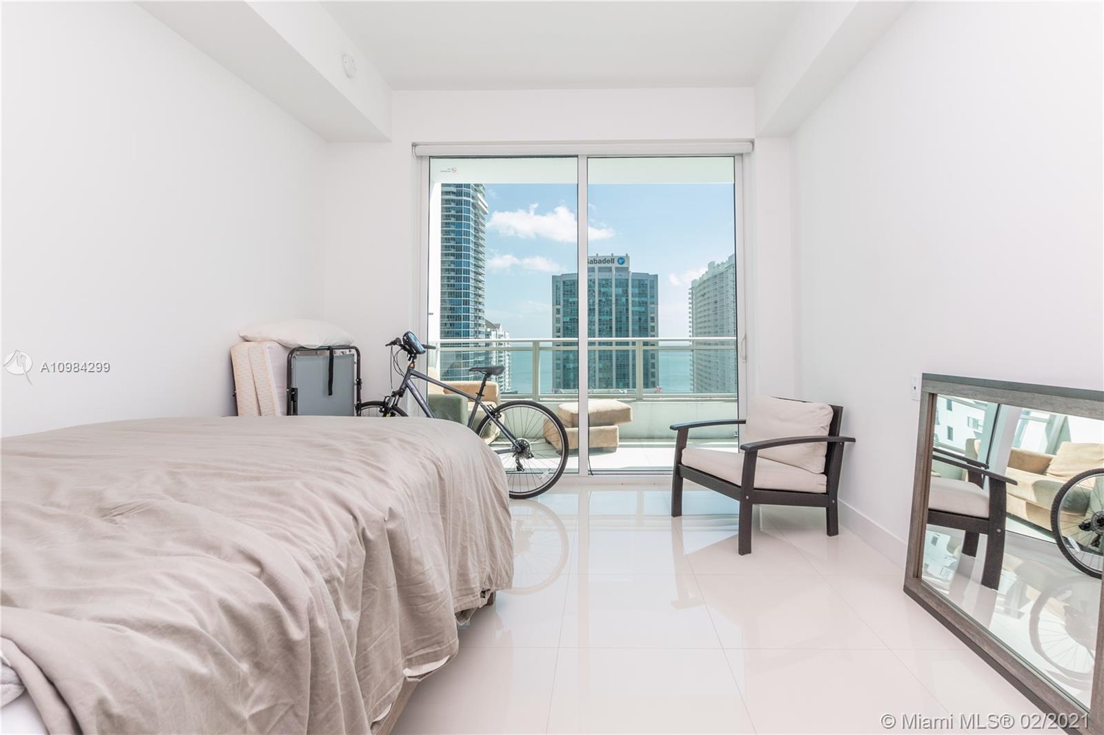 Miami, FL 33131,1080 Brickell Ave #2804