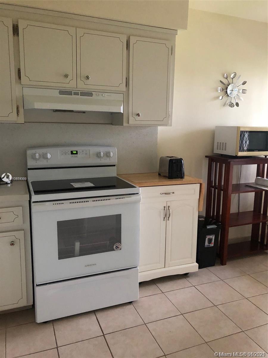 Hallandale Beach, FL 33009,1150 Atlantic Shores Blvd #507