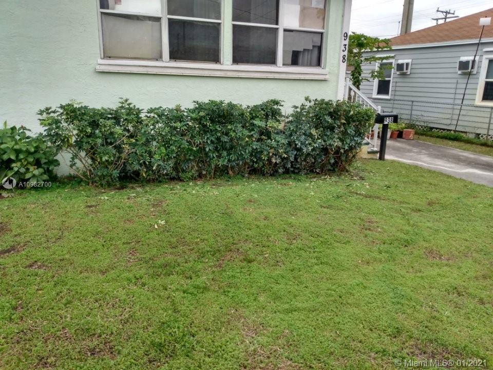 West Palm Beach, FL 33407,938 35th St