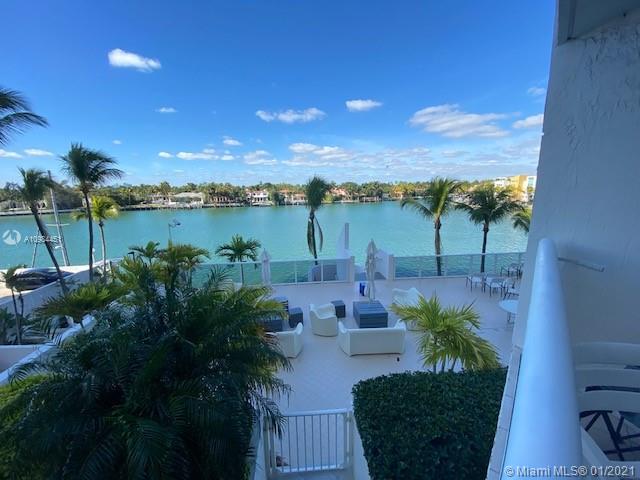 Miami Beach, FL 33140,5880 Collins Ave #403