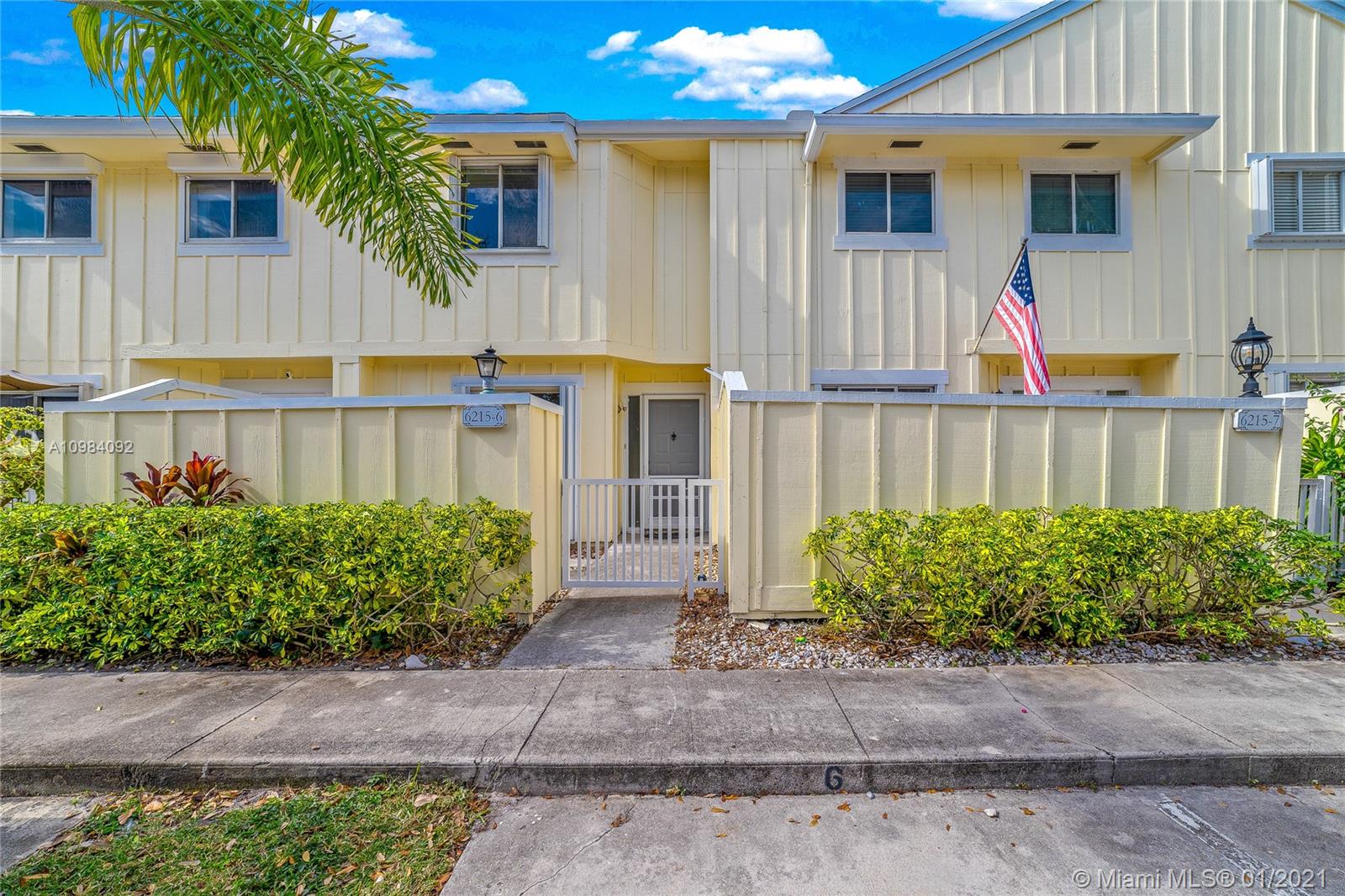 Jupiter, FL 33458,6215 Riverwalk Ln #6