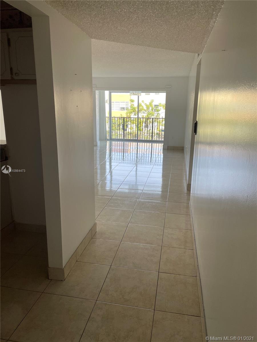 Hialeah, FL 33012,1855 W 60th St #233