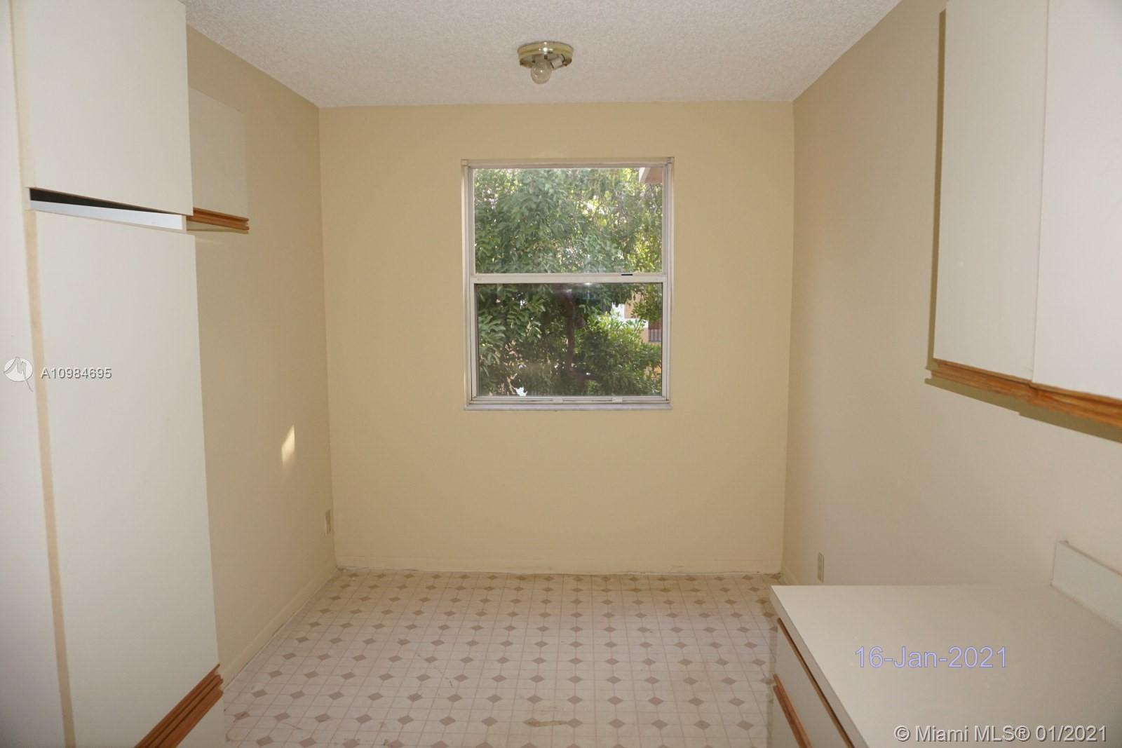 Coral Springs, FL 33067,8801 Wiles Rd #308