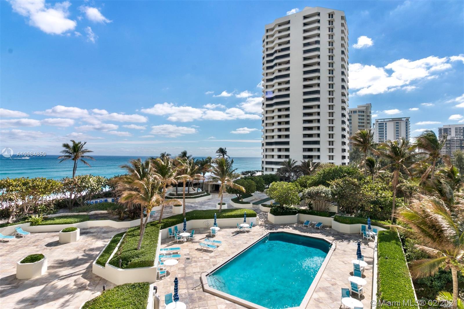 Singer Island, FL 33404,5080 N Ocean Drive #3D