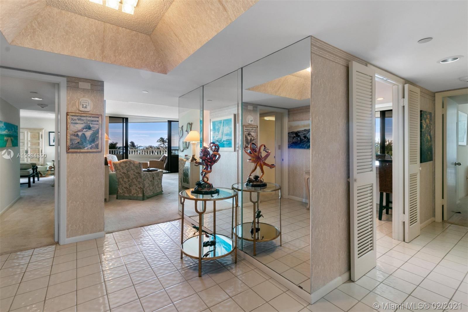 Singer Island, FL 33404,5080 N Ocean Drive #3D