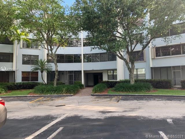 Miami, FL 33176,10850 SW 88th St #303