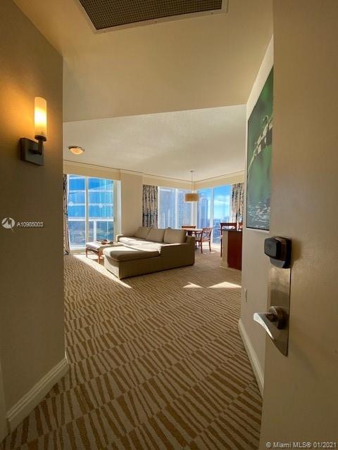 Sunny Isles Beach, FL 33160,18001 Collins Ave #2314