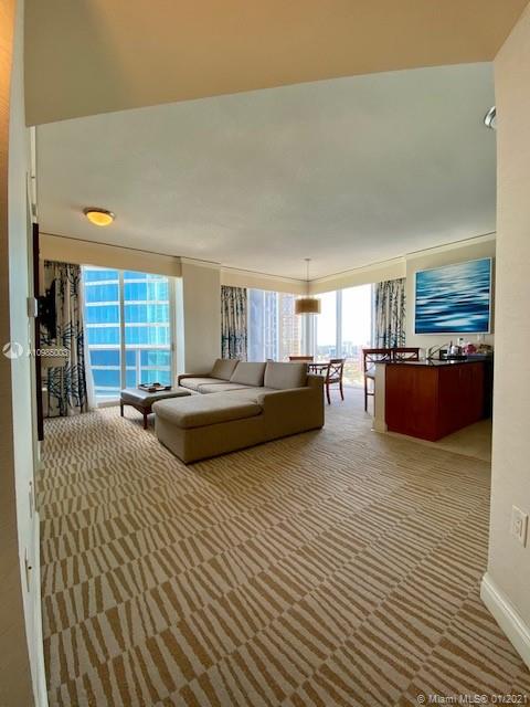 Sunny Isles Beach, FL 33160,18001 Collins Ave #2314