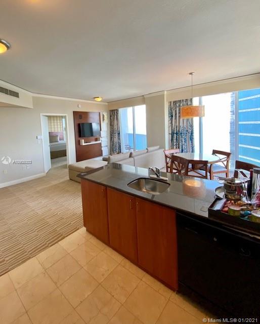 Sunny Isles Beach, FL 33160,18001 Collins Ave #2314