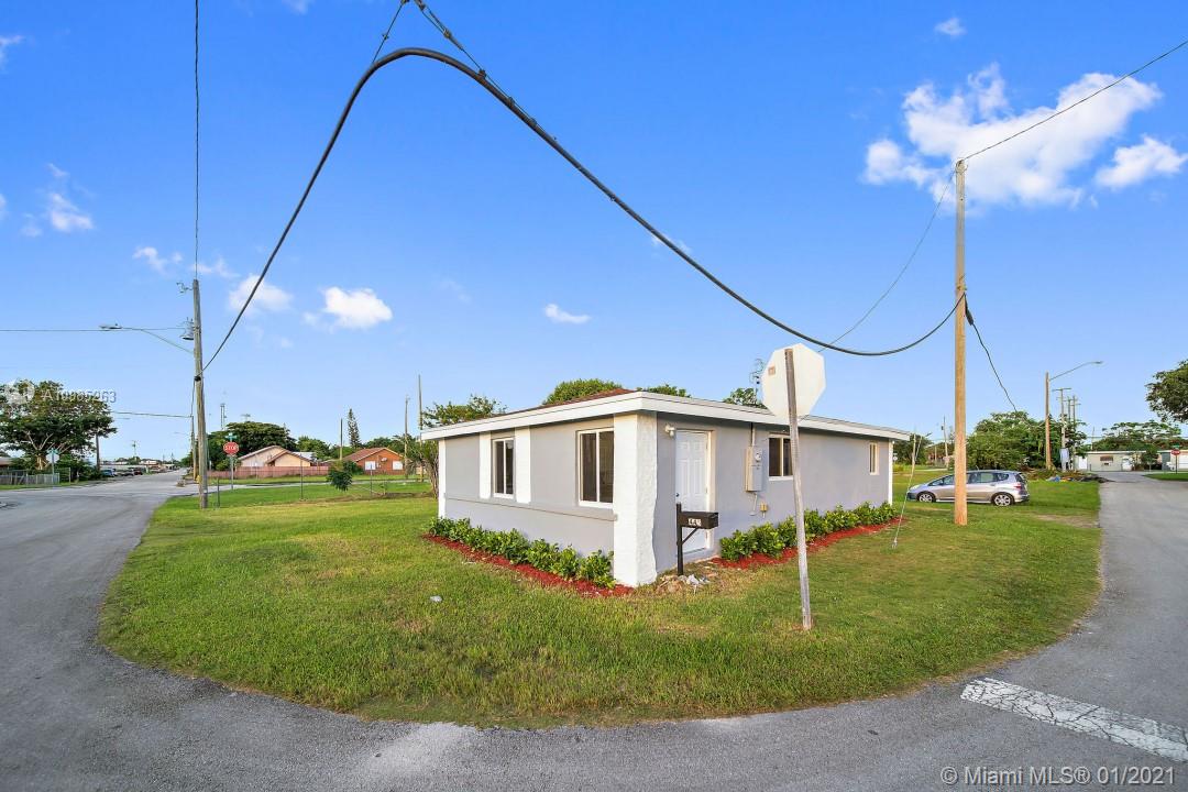 Homestead, FL 33030,445 SW 6th Ct