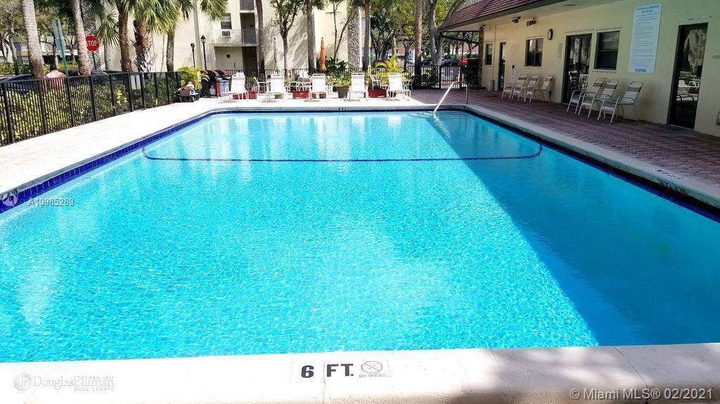 Plantation, FL 33317,6700 Cypress Rd #103