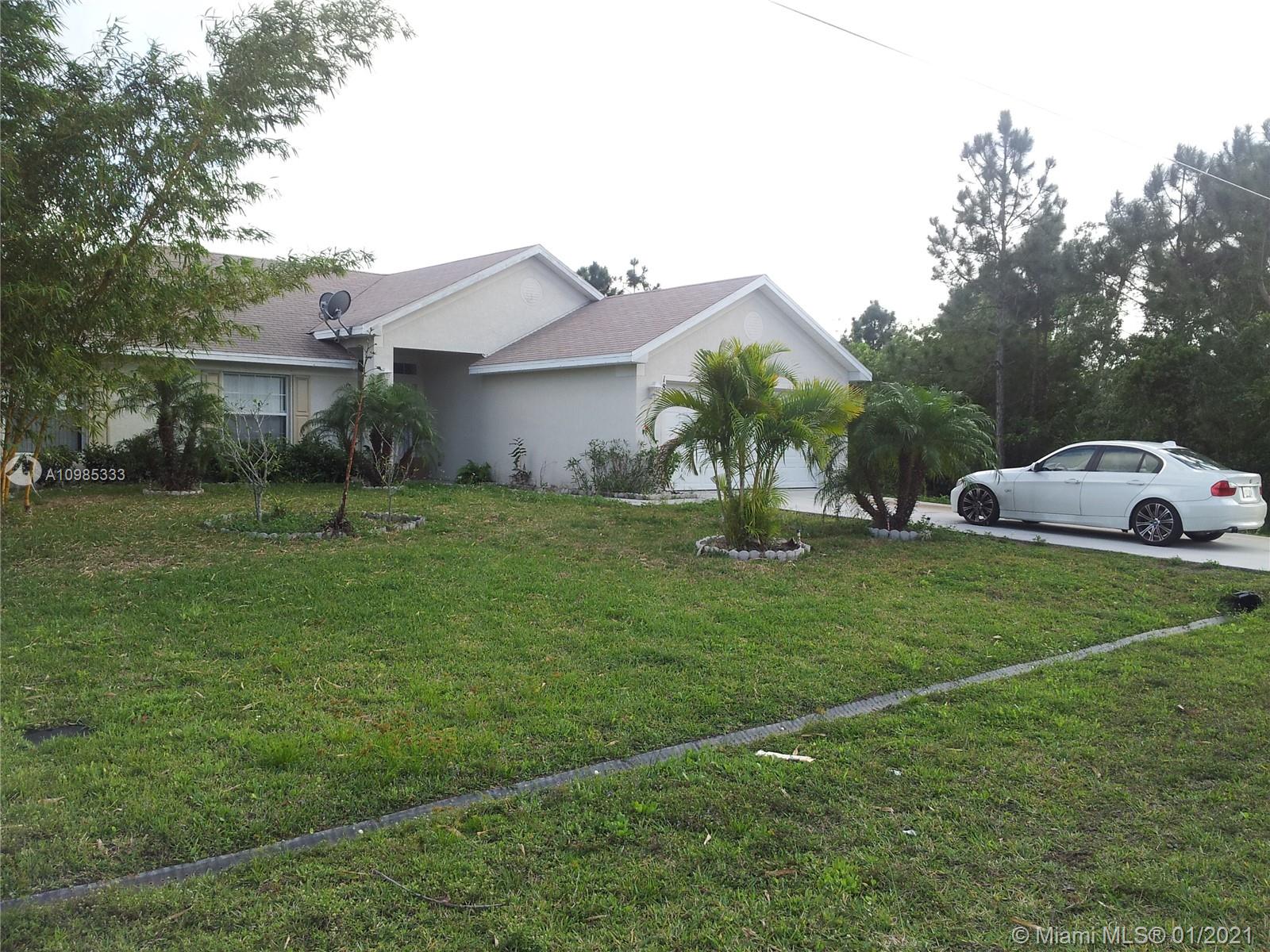 Port St. Lucie, FL 34984,186 SW Thornhill Dr