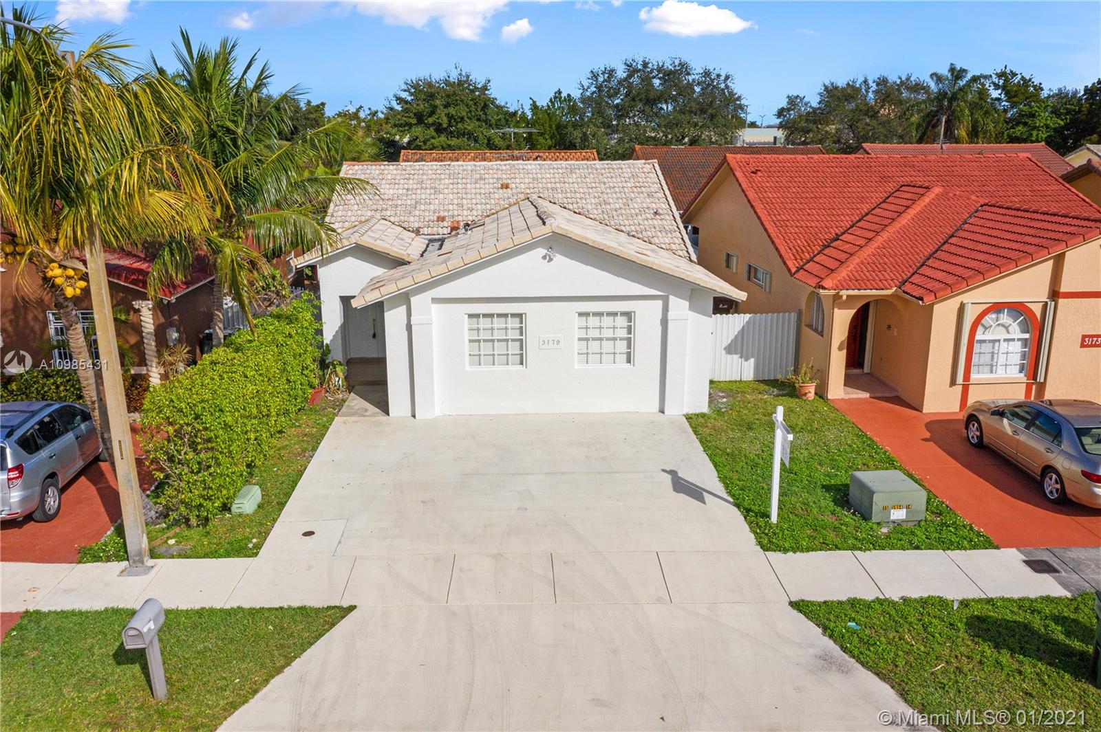 3179 W 73rd Pl, Hialeah, FL 33018