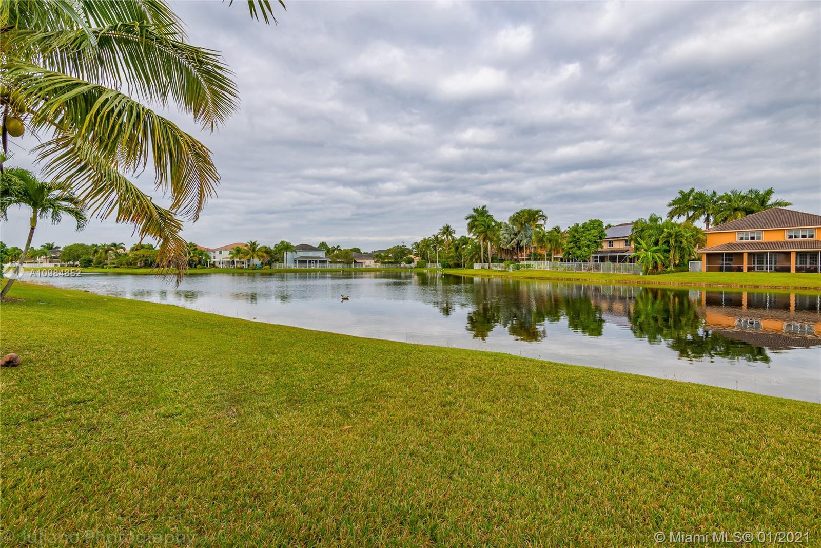 Photo 36 of 1245 Chenille Cir in Weston - MLS A10984852