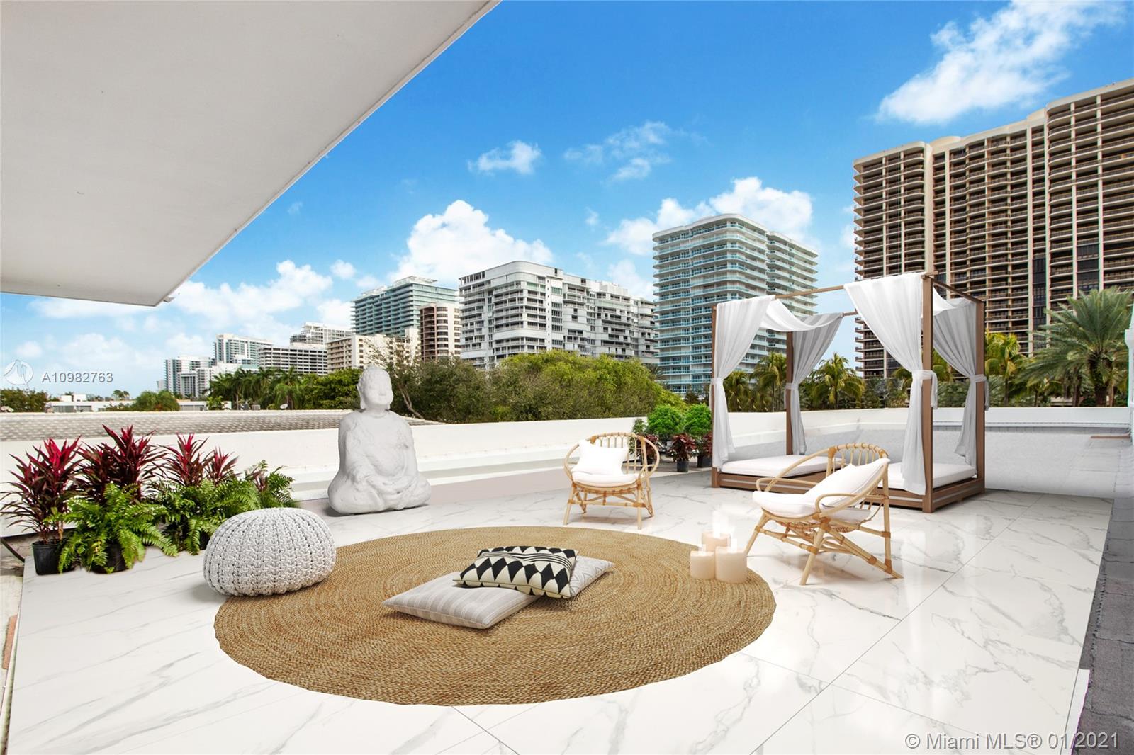 Bal Harbour, FL 33154,9920 Collins Ave #22