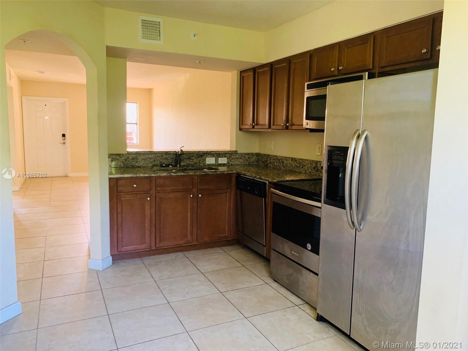 Cutler Bay, FL 33190,22541 SW 88th Pl #203-6