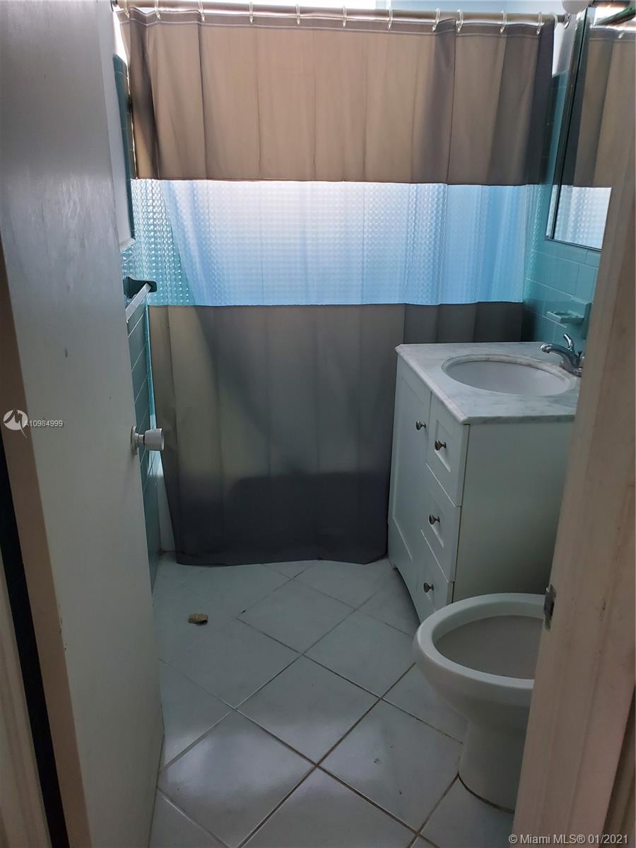 Fort Lauderdale, FL 33316,1920 S Ocean Dr #403