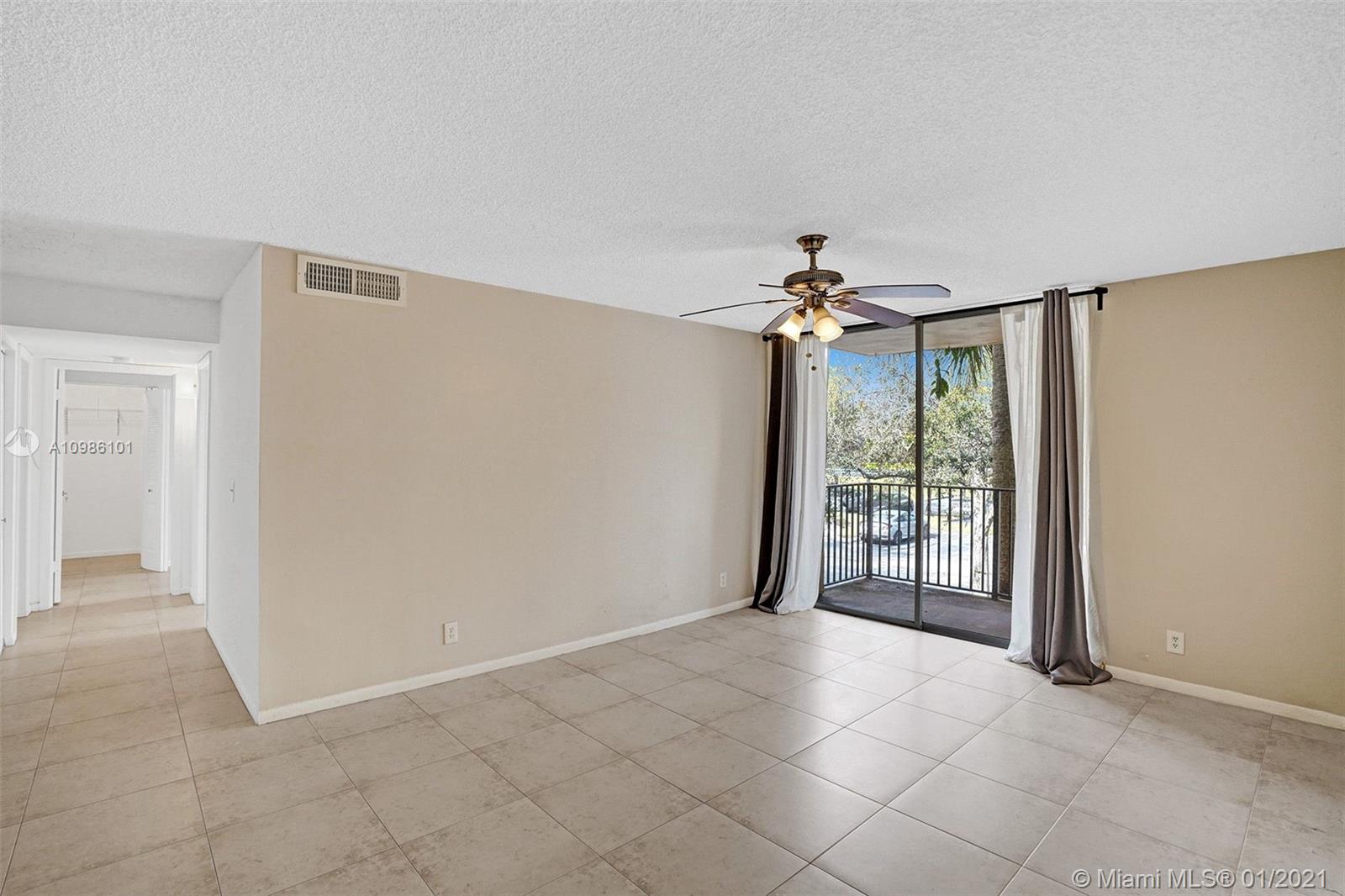 Plantation, FL 33324,10749 Cleary Blvd #209