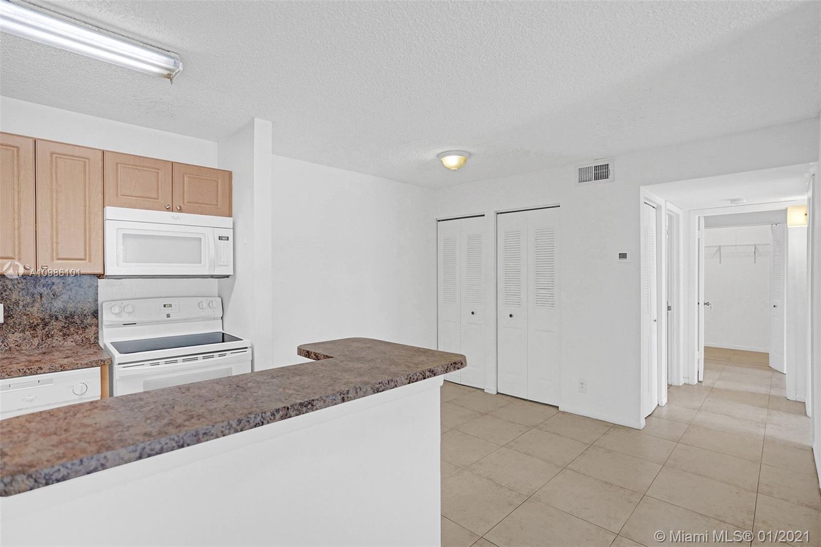 Plantation, FL 33324,10749 Cleary Blvd #209