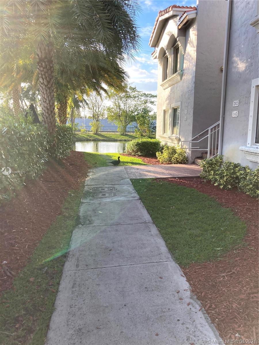 Doral, FL 33178,4744 NW 114th Ave #101