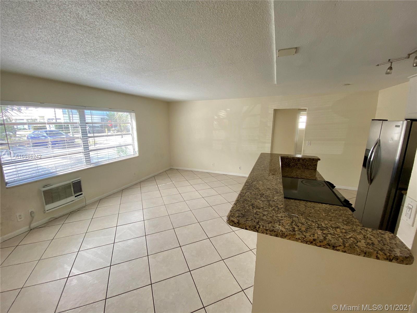 Lake Worth, FL 33460,616 Lucerne Ave #5