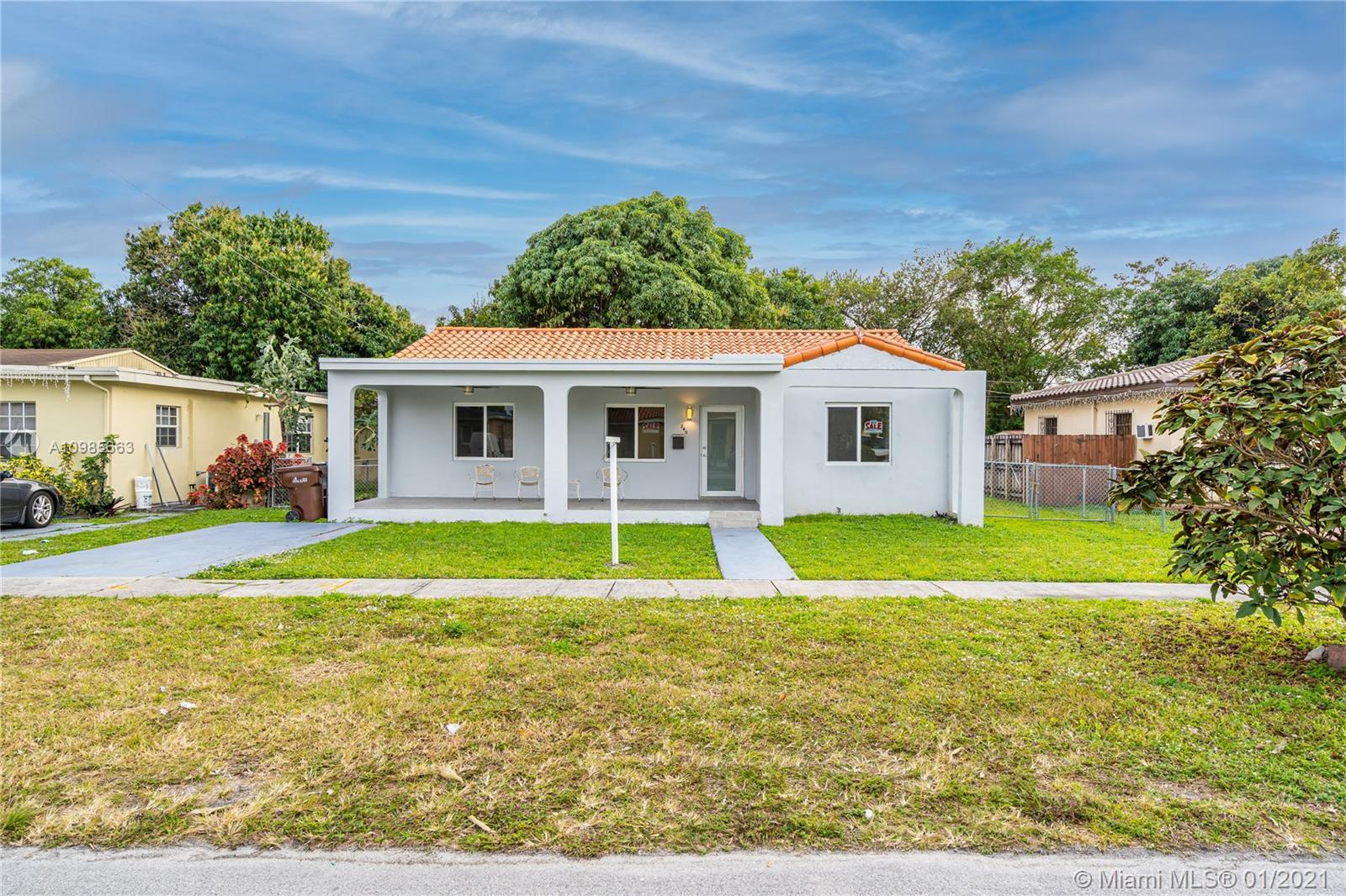 340 E 58th St, Hialeah, FL 33013