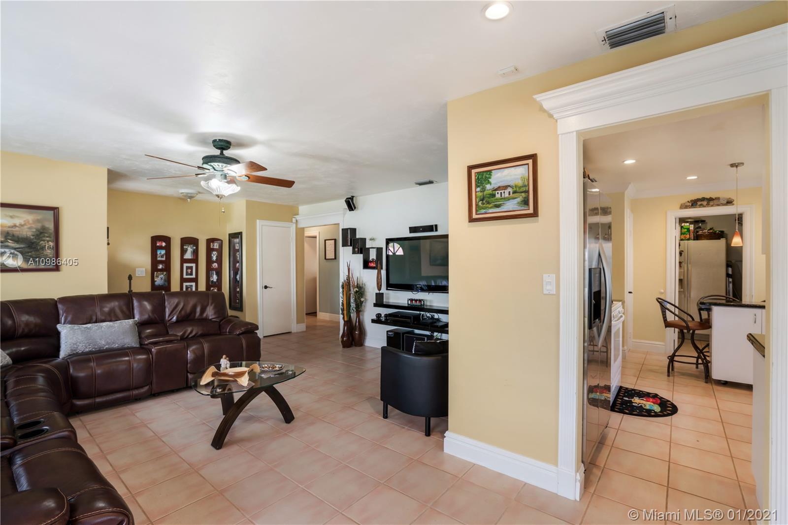 Palmetto Bay, FL 33157,9102 SW 182nd St