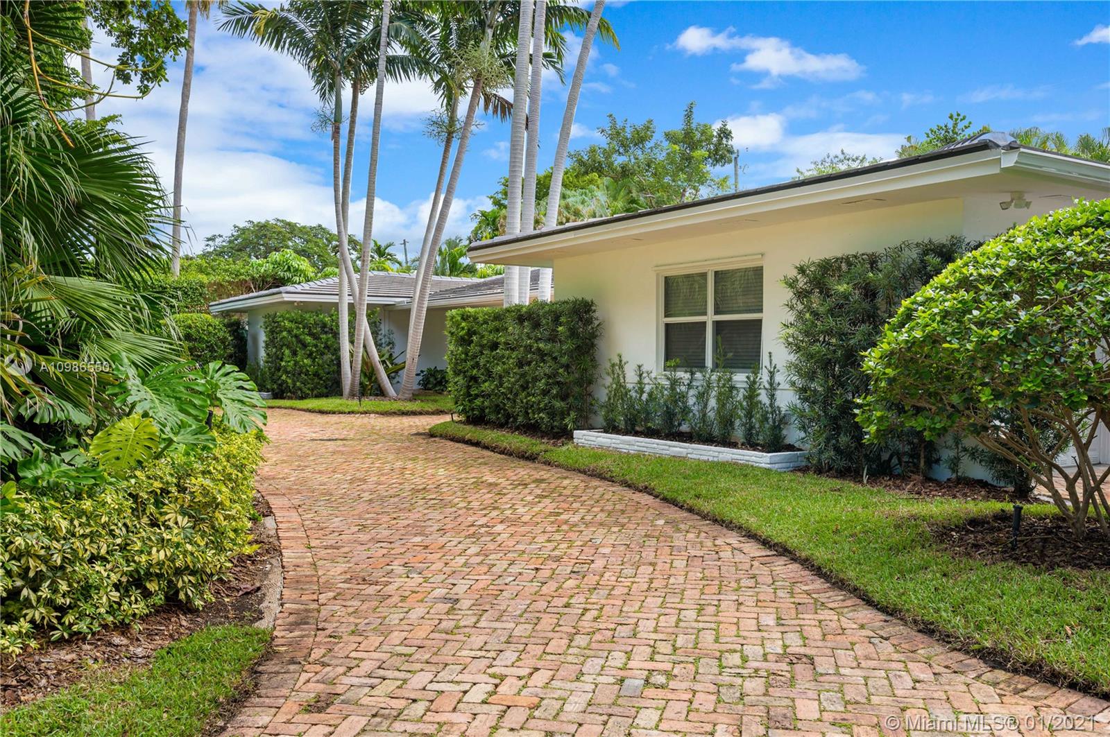 Coral Gables, FL 33143,Address not disclosed