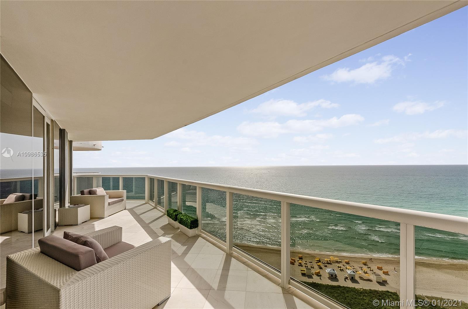 6301 Collins Ave #2102, Miami Beach, FL 33141