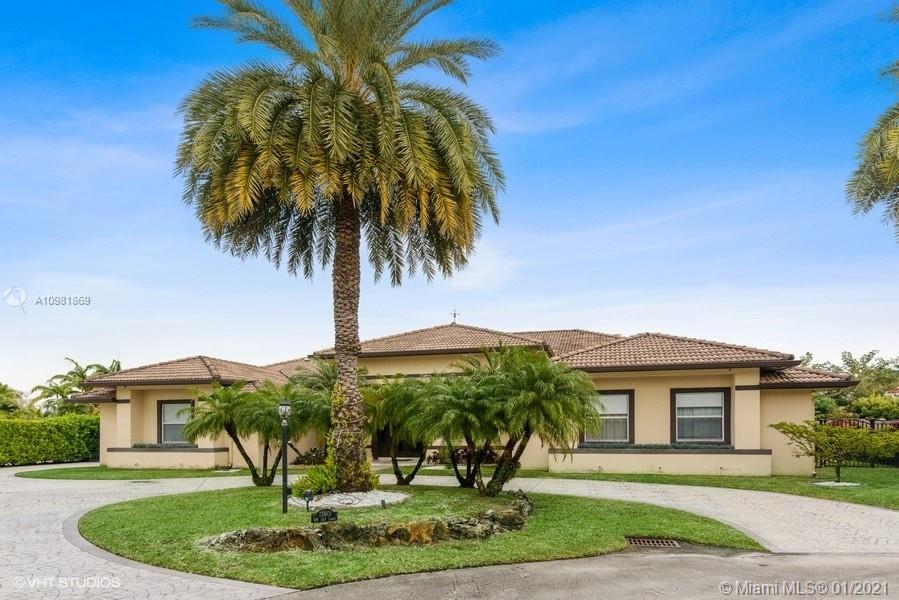 Photo 2 of 12601 103rd Ct in Miami - MLS A10981869