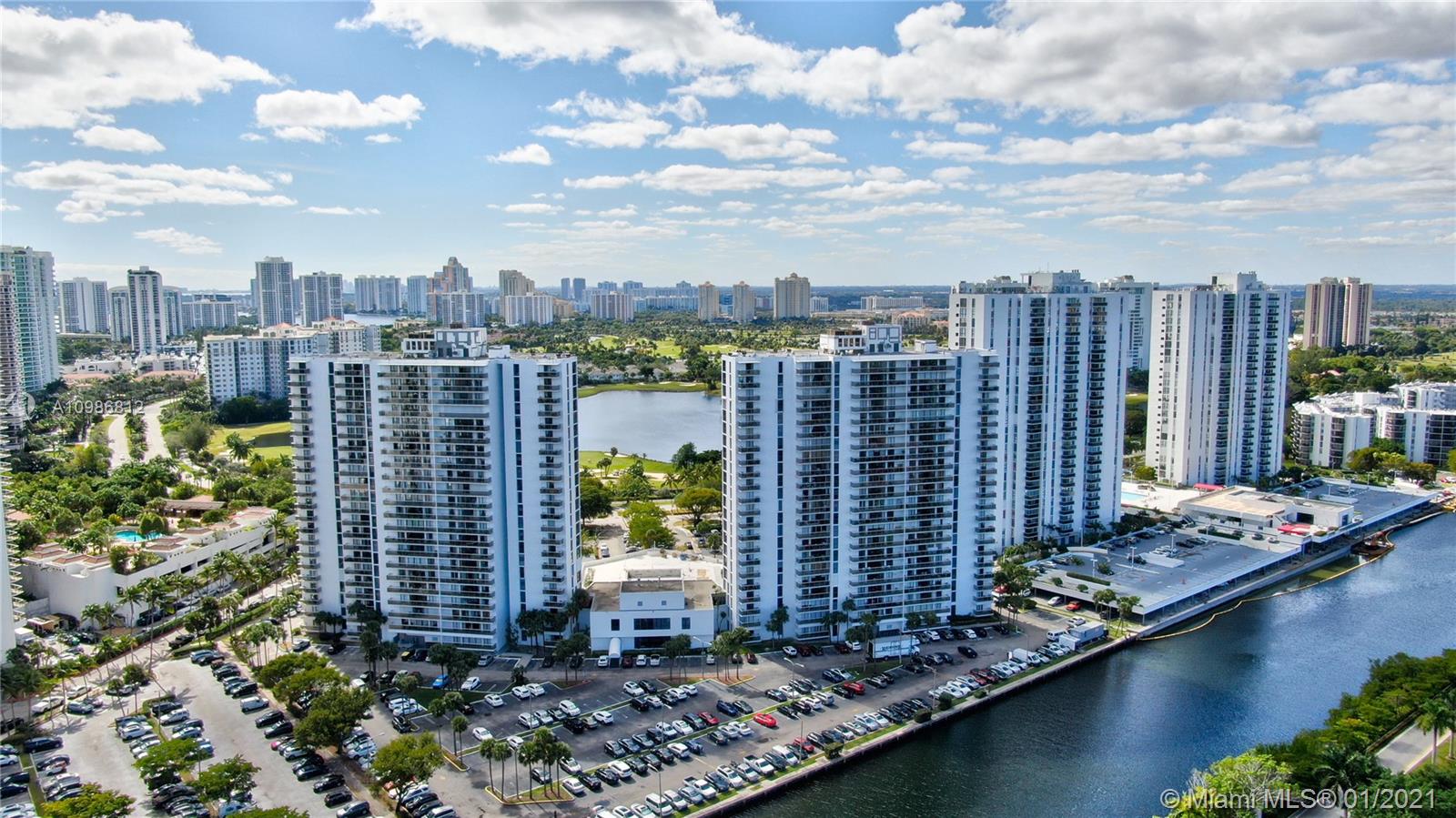 3701 N Country Club Dr #209, Aventura, FL 33180